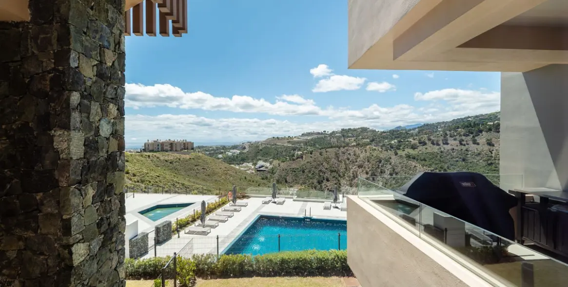 Sale of penthouse in La Quinta 21