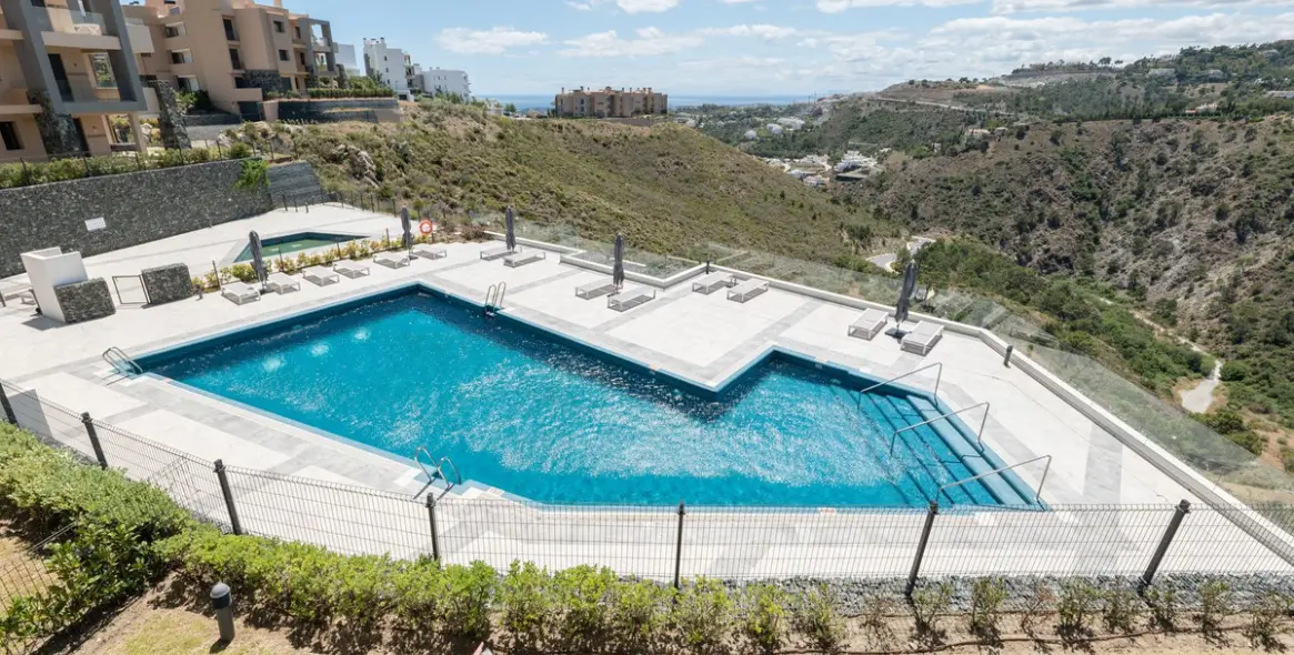 Sale of penthouse in La Quinta 22