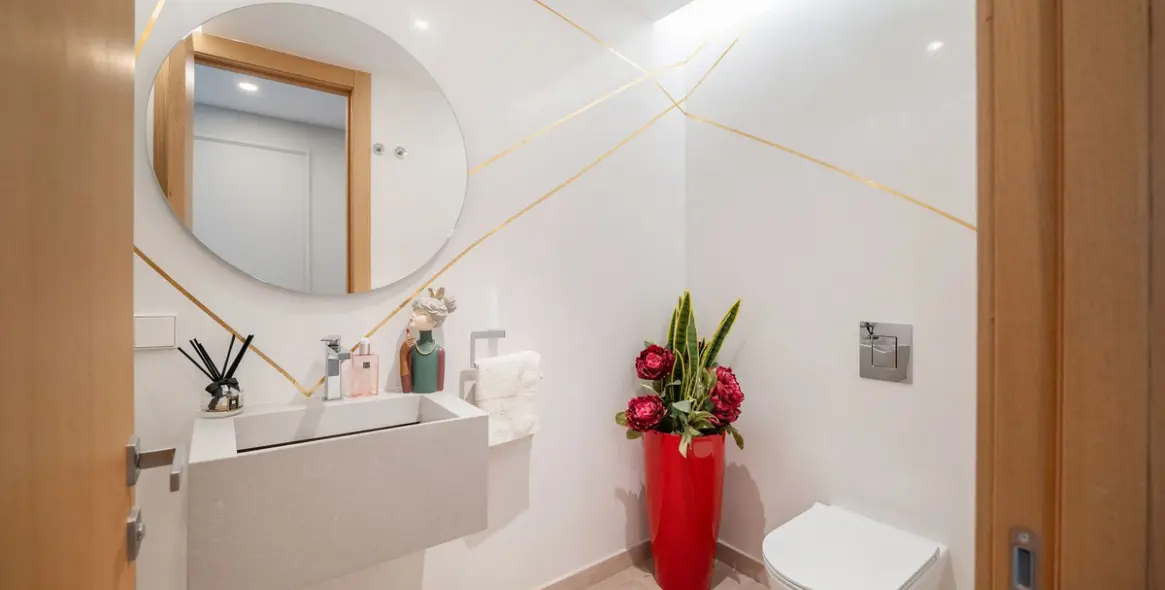 Sale of penthouse in La Quinta 44