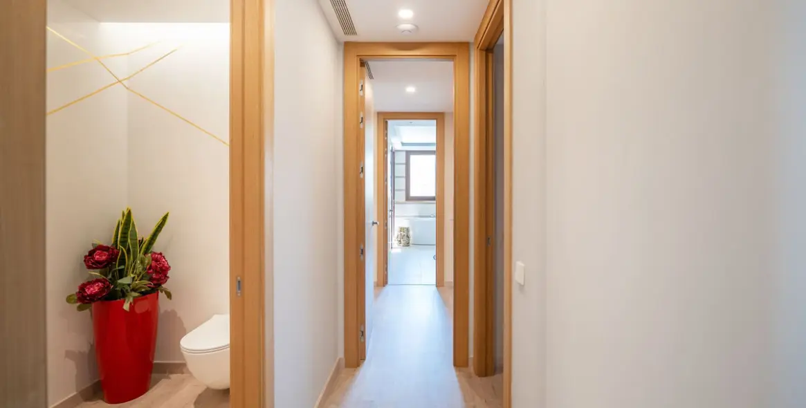 Sale of penthouse in La Quinta 48