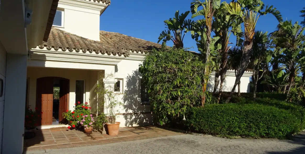 Sale of detached villa in Sotogrande Alto 4