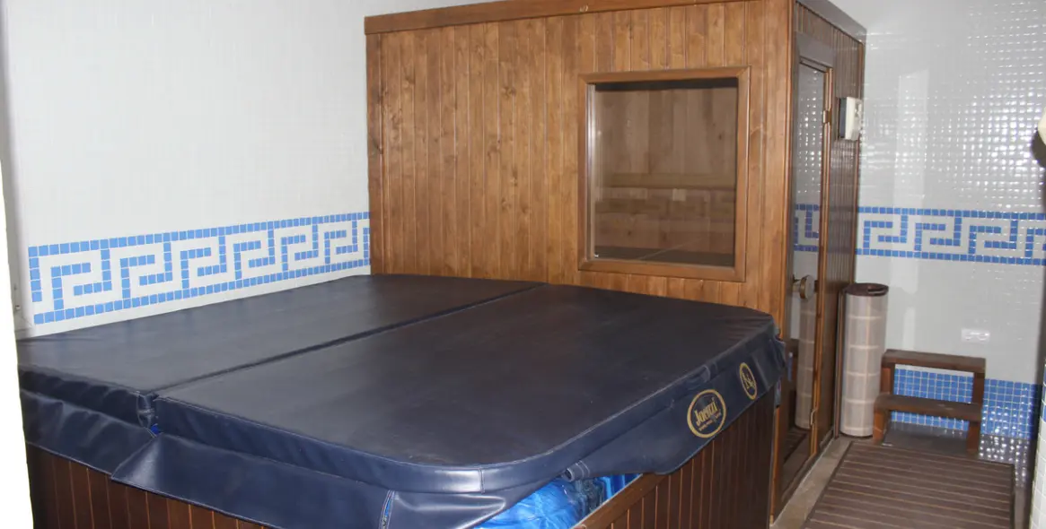 Продажа  отдельно стоящей виллы в Artola 30