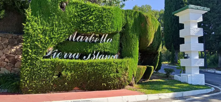 Townhouse R5040688 1