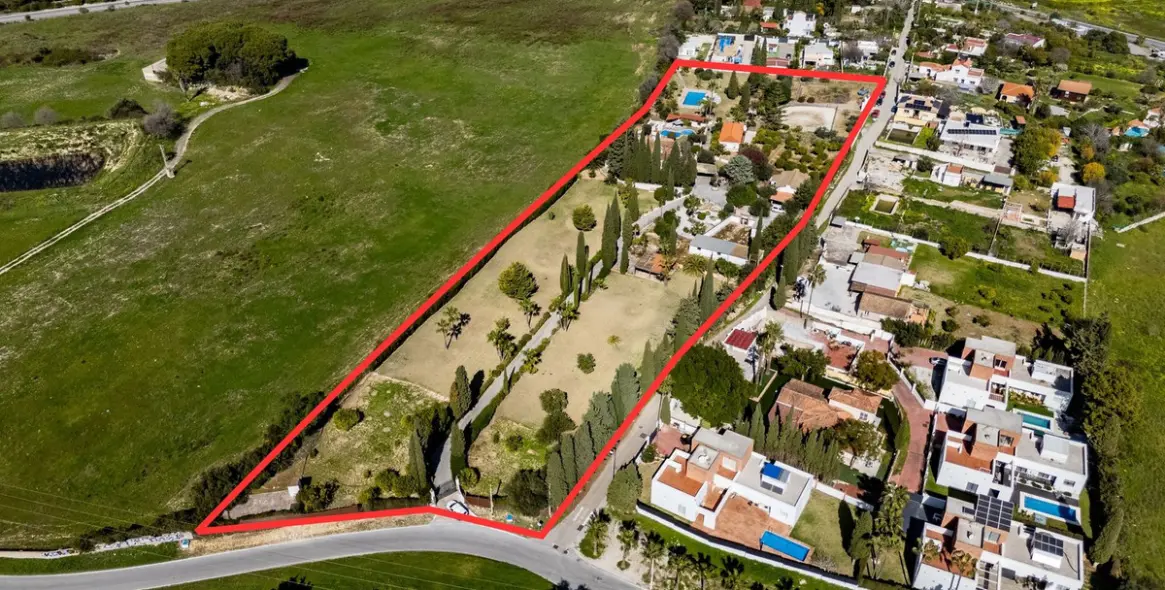 Продажа  отдельно стоящей виллы в Alhaurín de la Torre 5