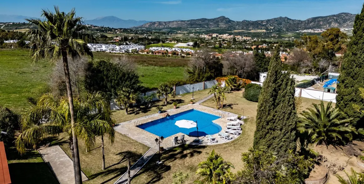 Продажа  отдельно стоящей виллы в Alhaurín de la Torre 7