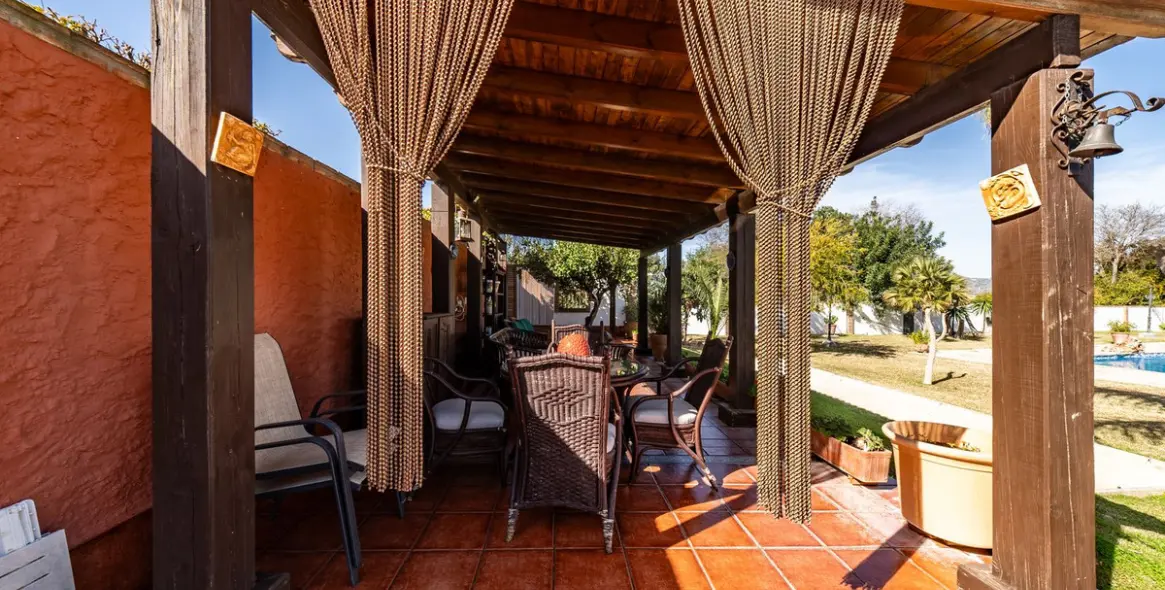 Продажа  отдельно стоящей виллы в Alhaurín de la Torre 15