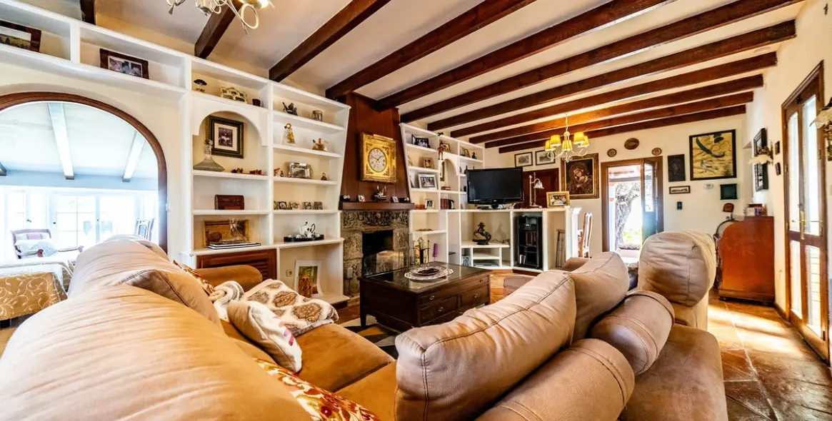 Продажа  отдельно стоящей виллы в Alhaurín de la Torre 20