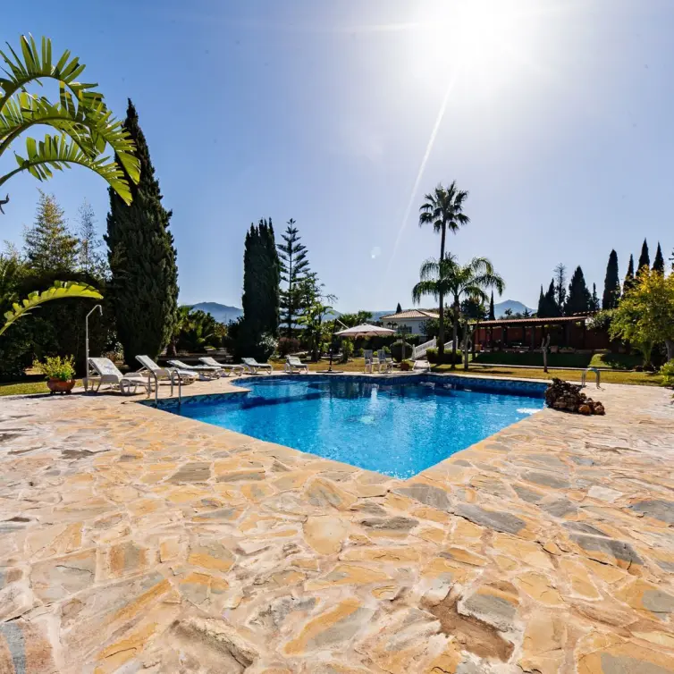 Sale of detached villa in Alhaurín de la Torre