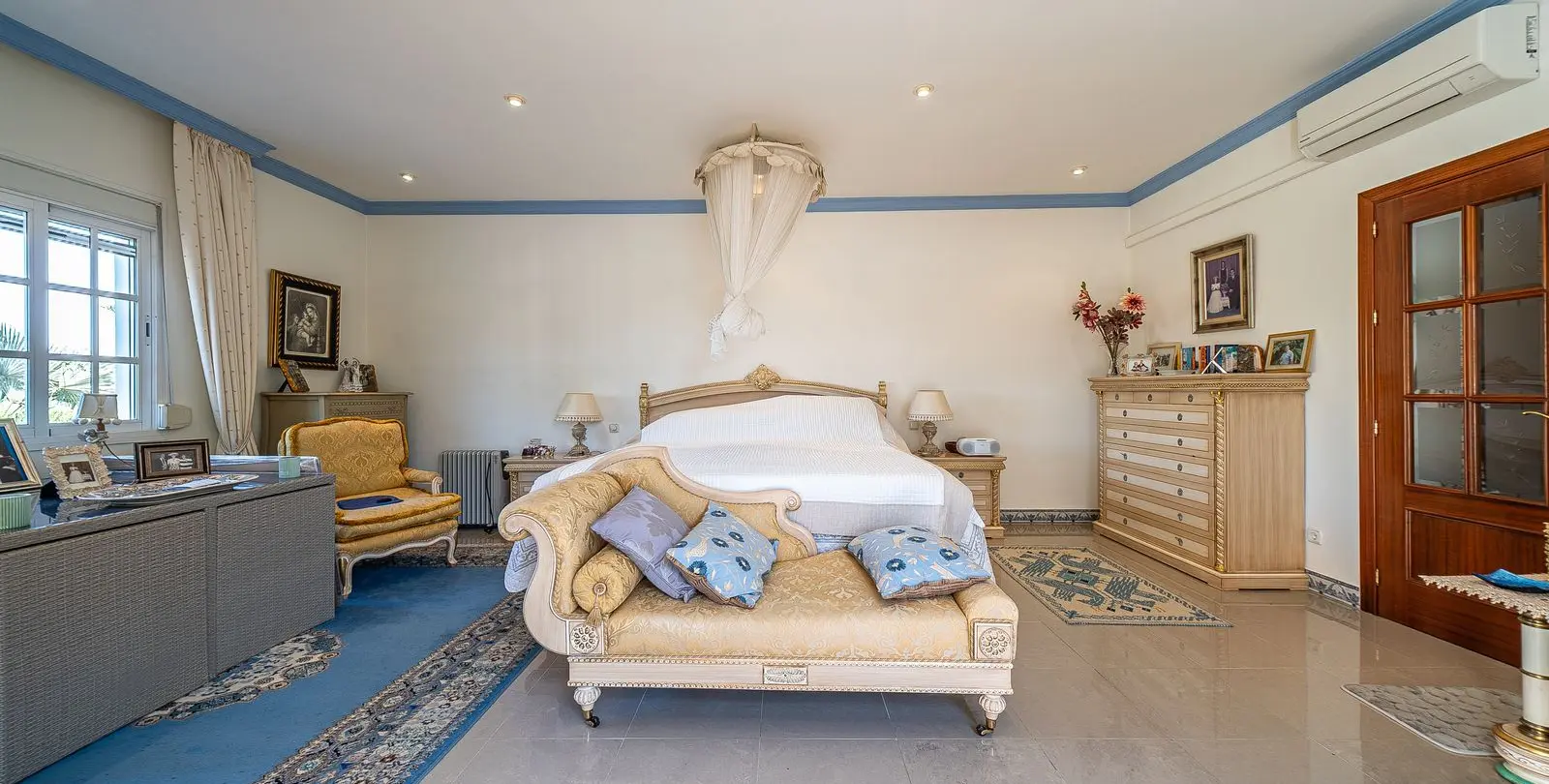 Venta de villa independiente en Alhaurín de la Torre 53