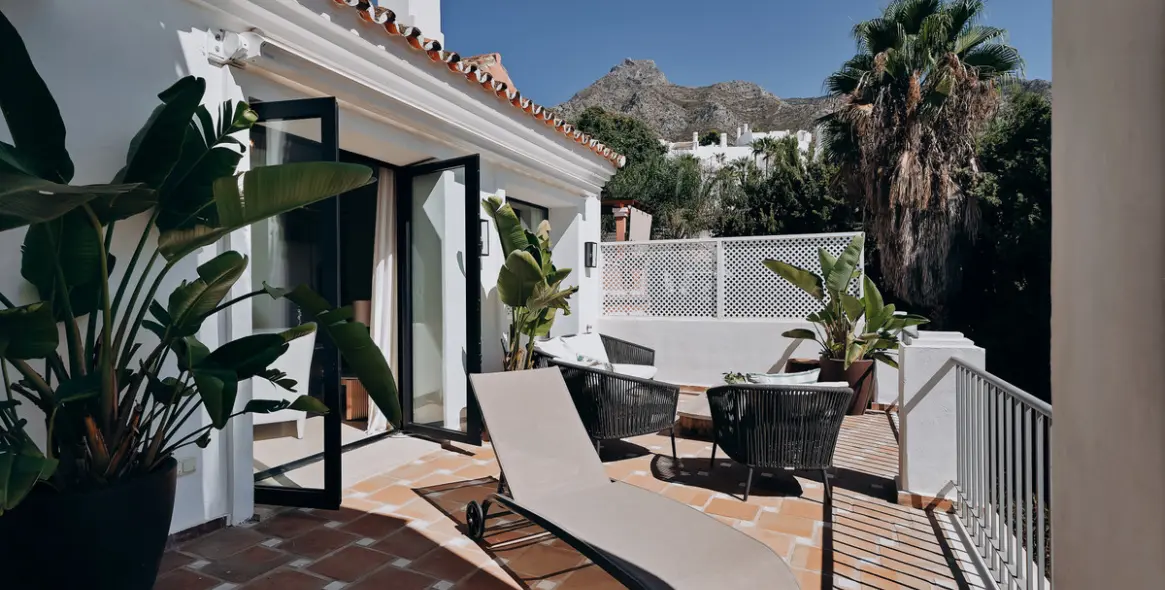 Sale of townhouse in Marbella (district The Golden Mile) 2
