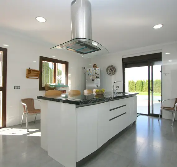 Sale of detached villa in Sierrezuela