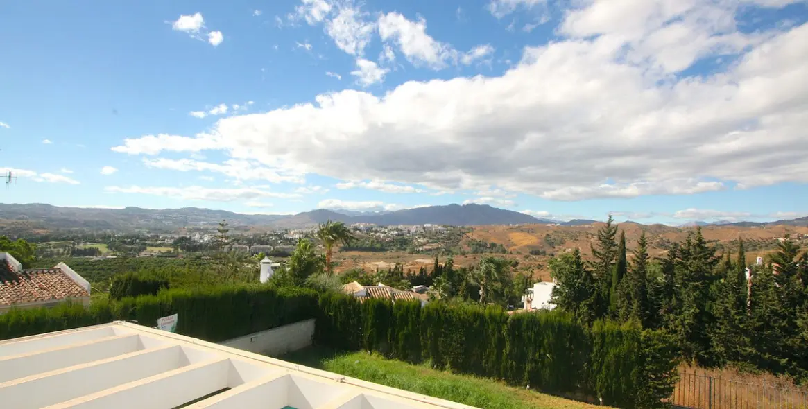 Venta de villa independiente en Sierrezuela 24