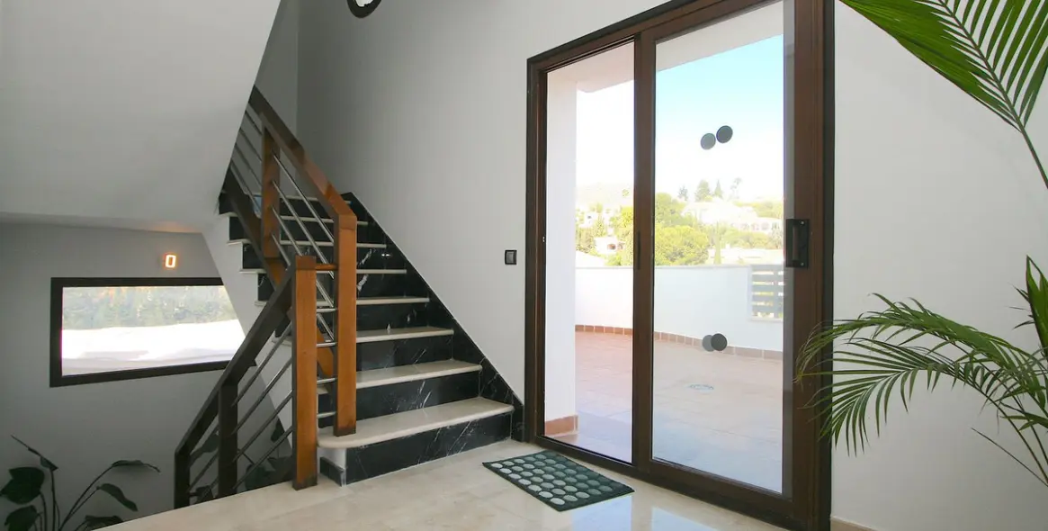 Venta de villa independiente en Sierrezuela 26