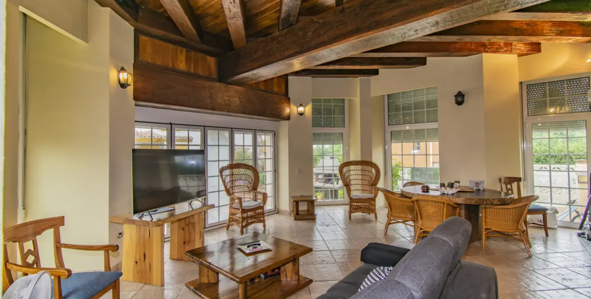 Продажа  отдельно стоящей виллы в San Pedro de Alcántara 8