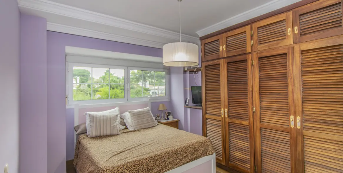 Продажа  отдельно стоящей виллы в San Pedro de Alcántara 13