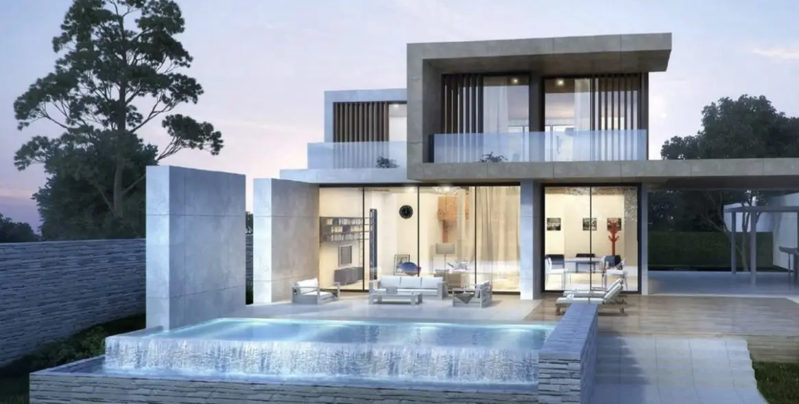 Продажа  отдельно стоящей виллы в Estepona 1