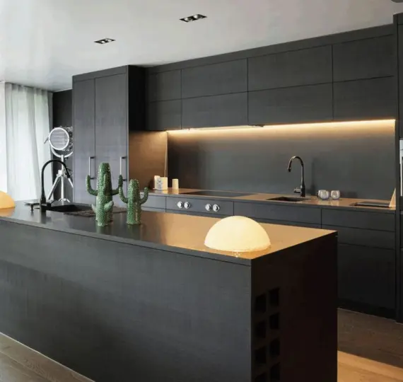 Продажа  отдельно стоящей виллы в Estepona