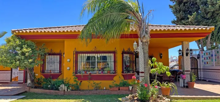 Продажа  отдельно стоящей виллы в Reserva de Marbella 1