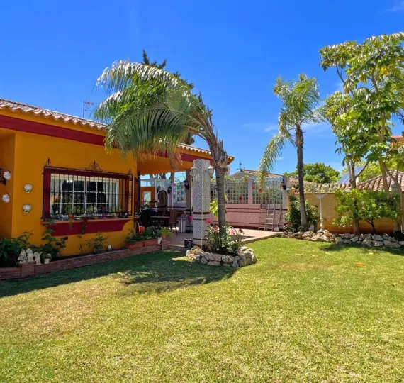 Продажа  отдельно стоящей виллы в Reserva de Marbella