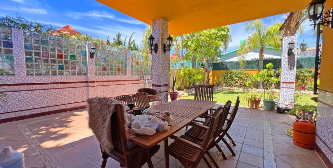 Продажа  отдельно стоящей виллы в Reserva de Marbella 5