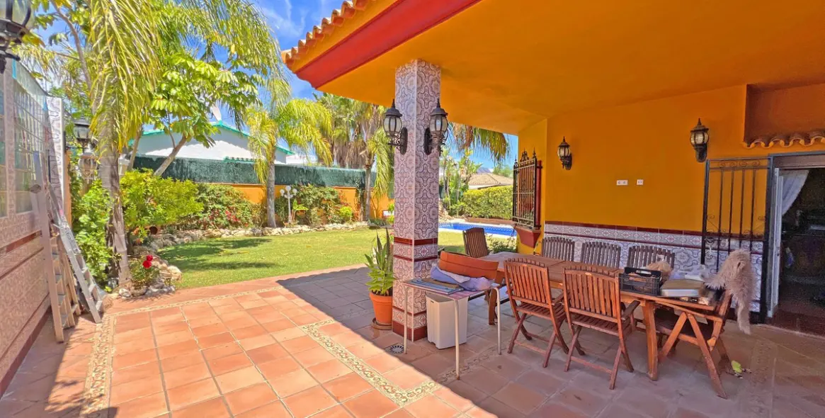 Продажа  отдельно стоящей виллы в Reserva de Marbella 7