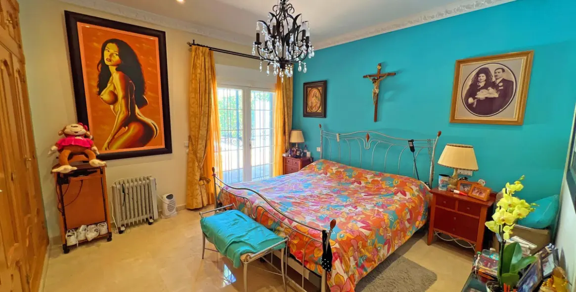 Продажа  отдельно стоящей виллы в Reserva de Marbella 13