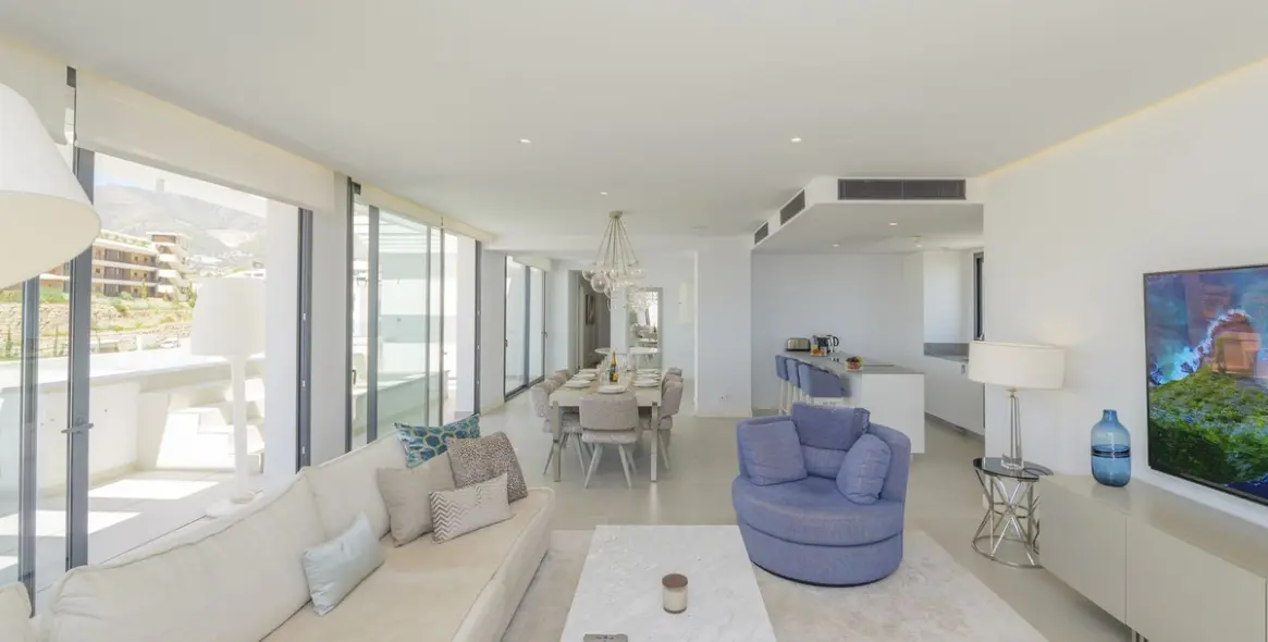 Sale of penthouse in Fuengirola 9