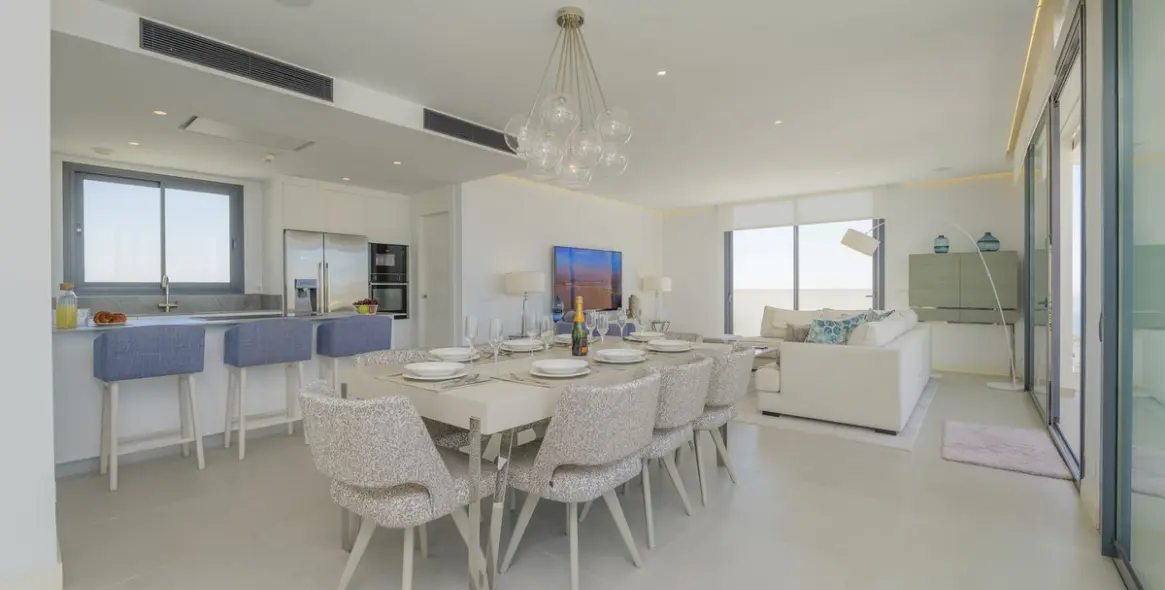 Sale of penthouse in Fuengirola 12