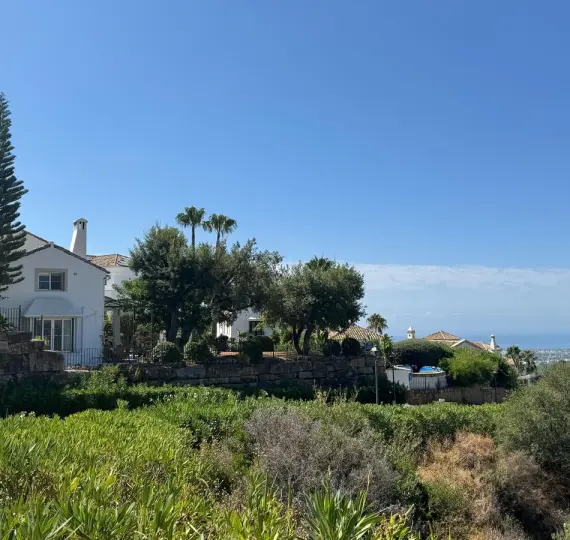 Продажа  отдельно стоящей виллы в Istán