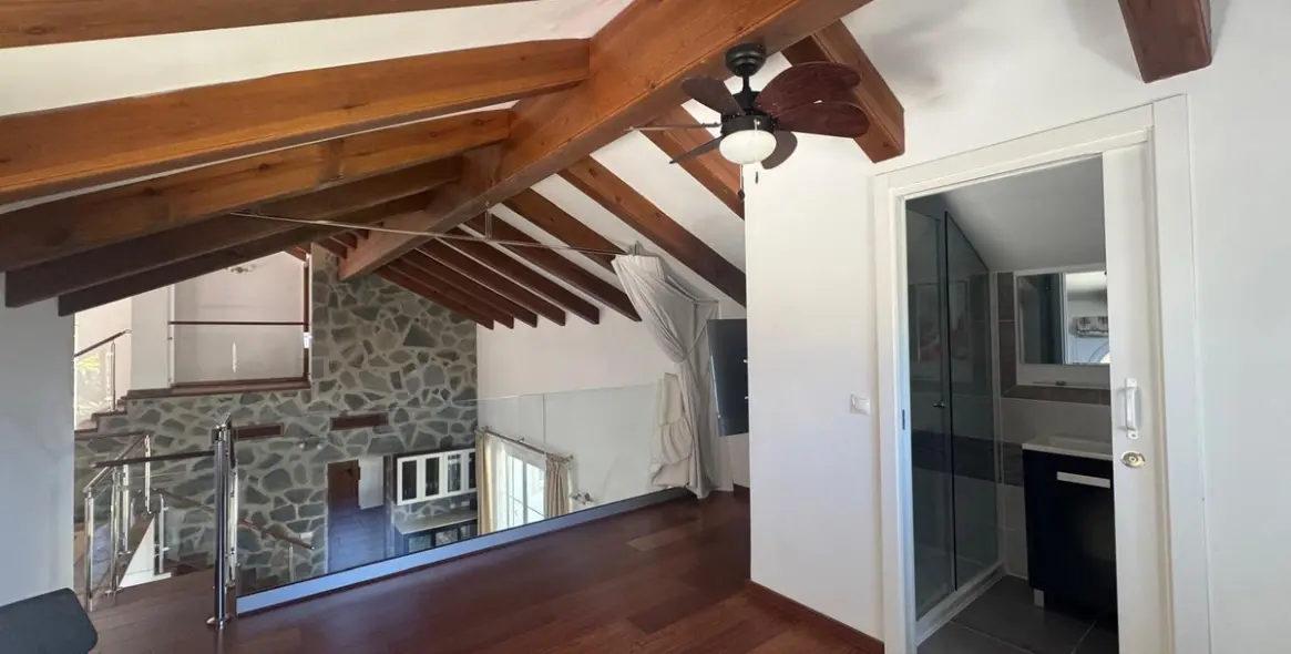 Sale of detached villa in Istán 30