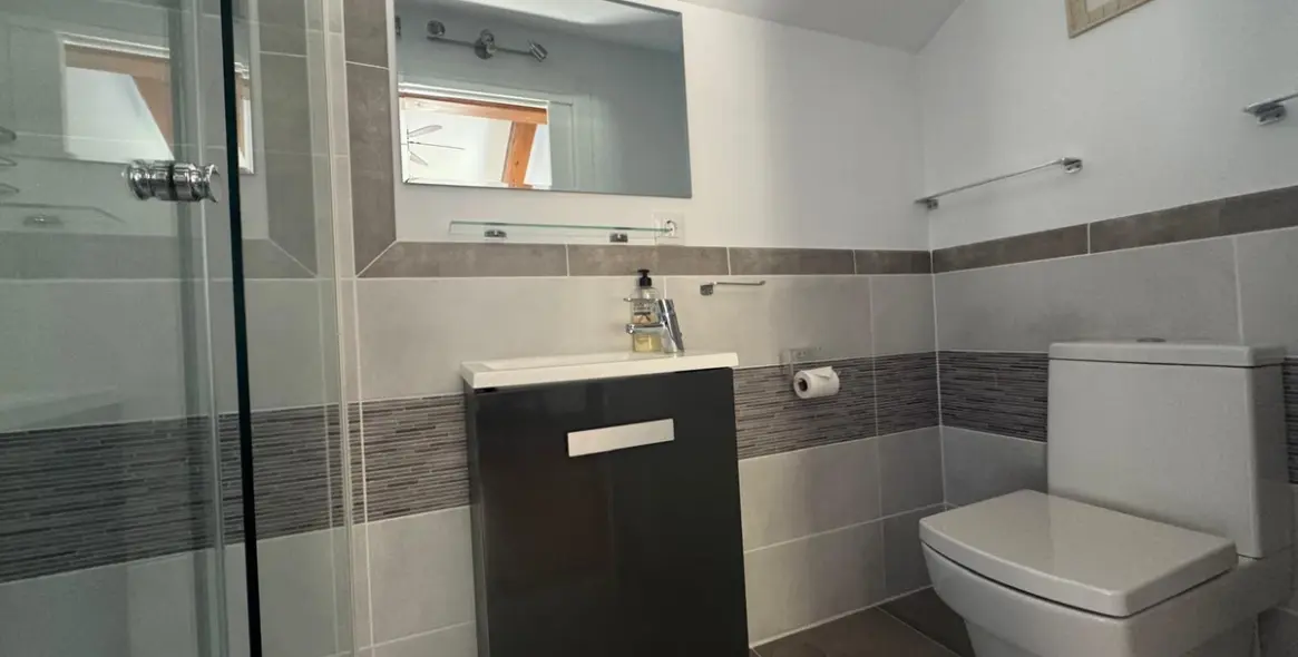 Sale of detached villa in Istán 31