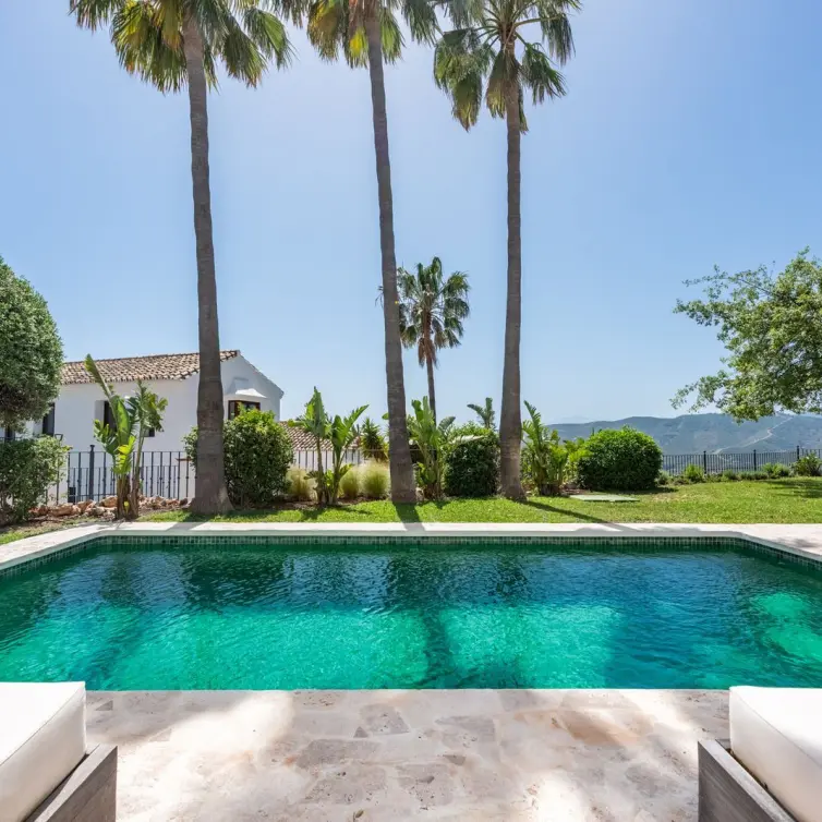 Sale of detached villa in Istán