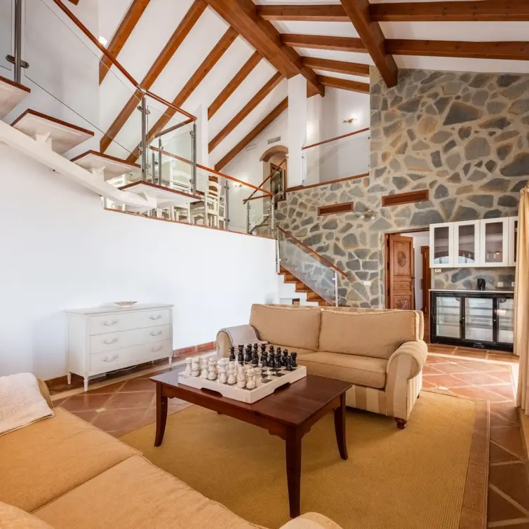 Sale of detached villa in Istán
