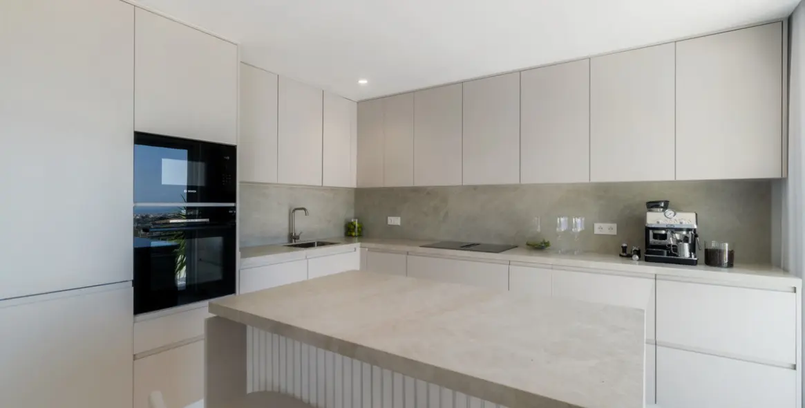 Продажа двухуровневого пентхауса в La Quinta 13