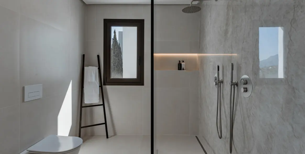 Venta de ático dúplex en La Quinta 21