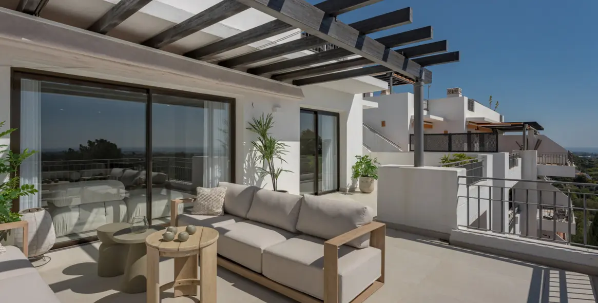 Venta de ático dúplex en La Quinta 35