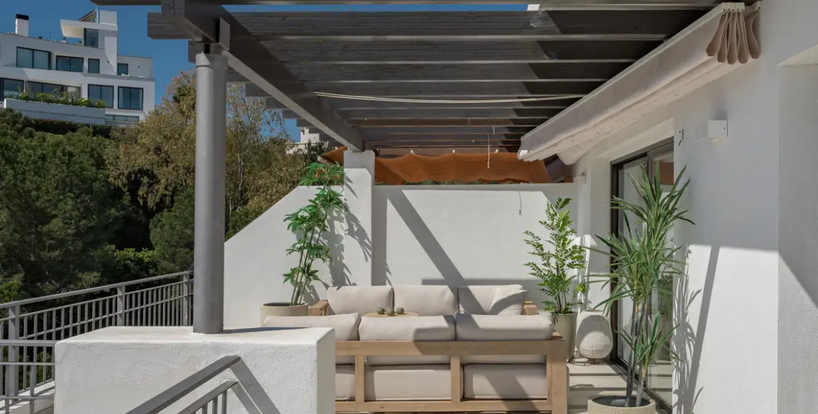 Venta de ático dúplex en La Quinta 40