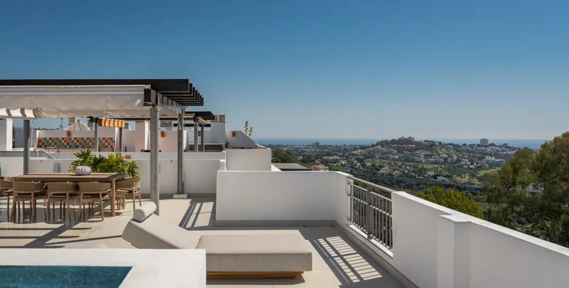 Venta de ático dúplex en La Quinta 54