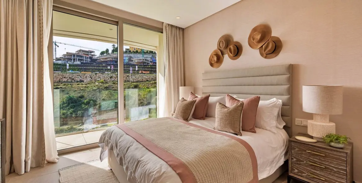 Sale of ground floor apartment in Nueva Andalucía 17