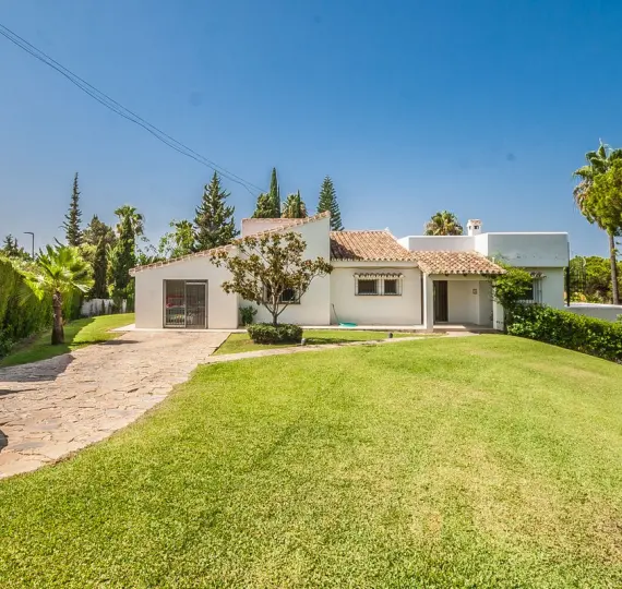 Oтдельно стоящая вилла R5140984