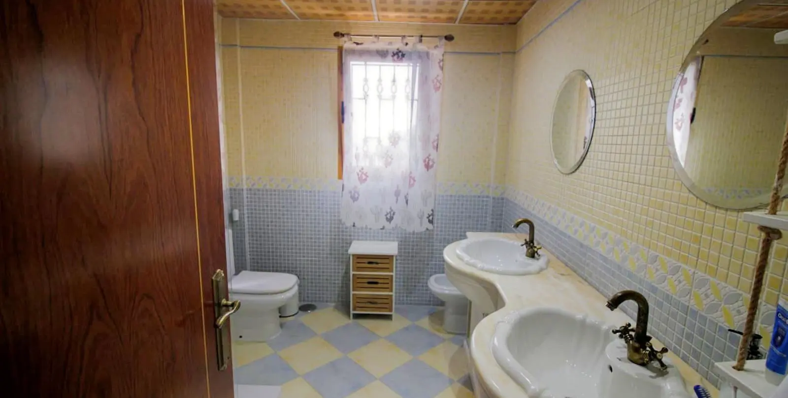 Продажа  отдельно стоящей виллы в Benalmadena 47