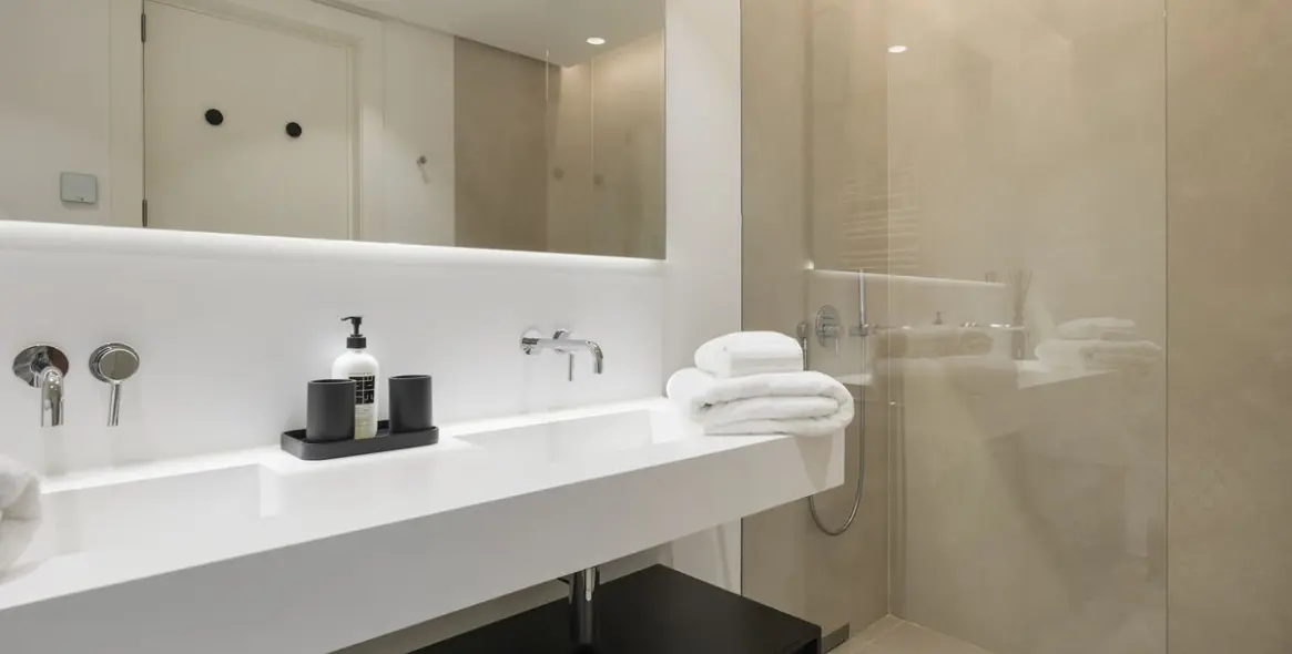 Sale of penthouse in Ojén 16