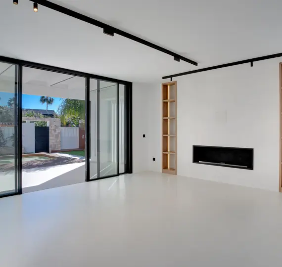 Oтдельно стоящая вилла R4949473