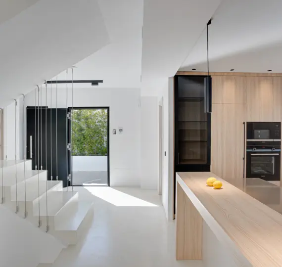 Oтдельно стоящая вилла R4949473