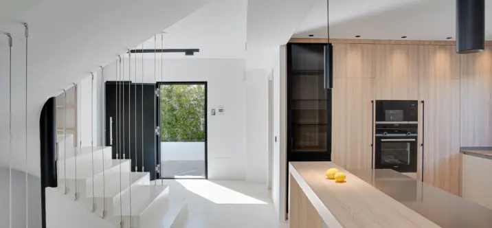 Oтдельно стоящая вилла R4949473 3