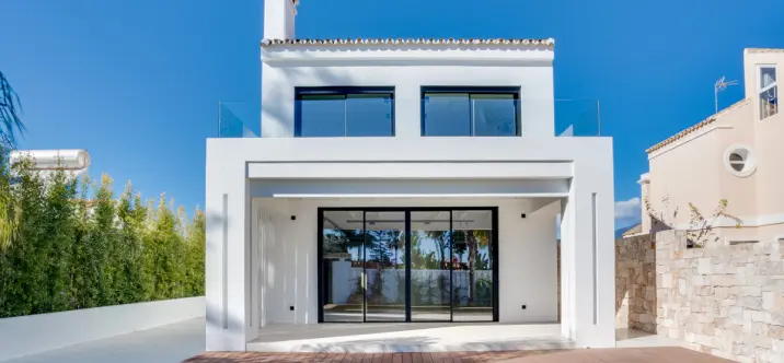 Oтдельно стоящая вилла R4949473 4