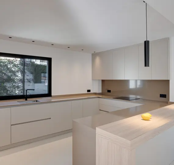 Oтдельно стоящая вилла R4949473