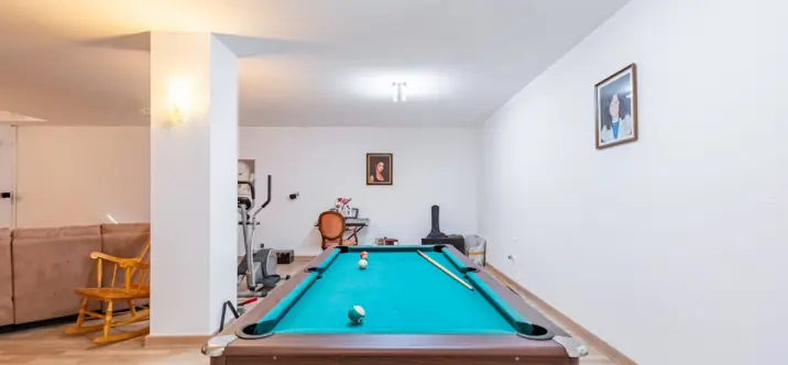 Sale of detached villa in Sierrezuela 4