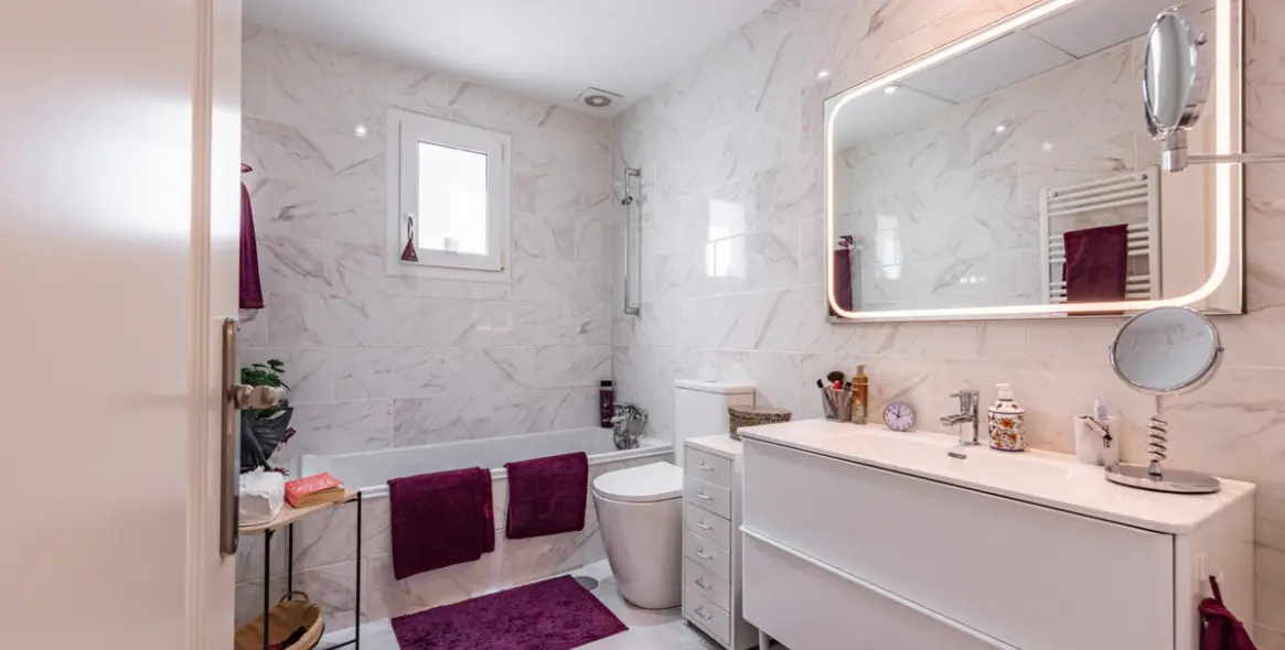 Sale of detached villa in Sierrezuela 19