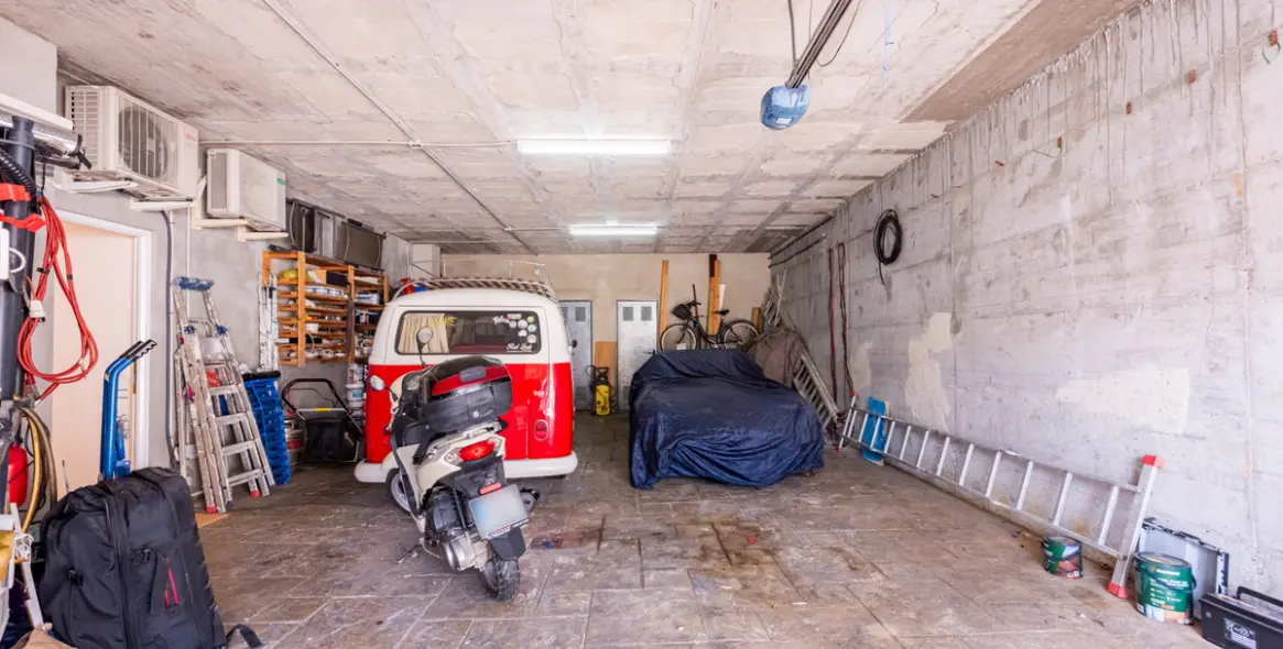 Sale of detached villa in Sierrezuela 26